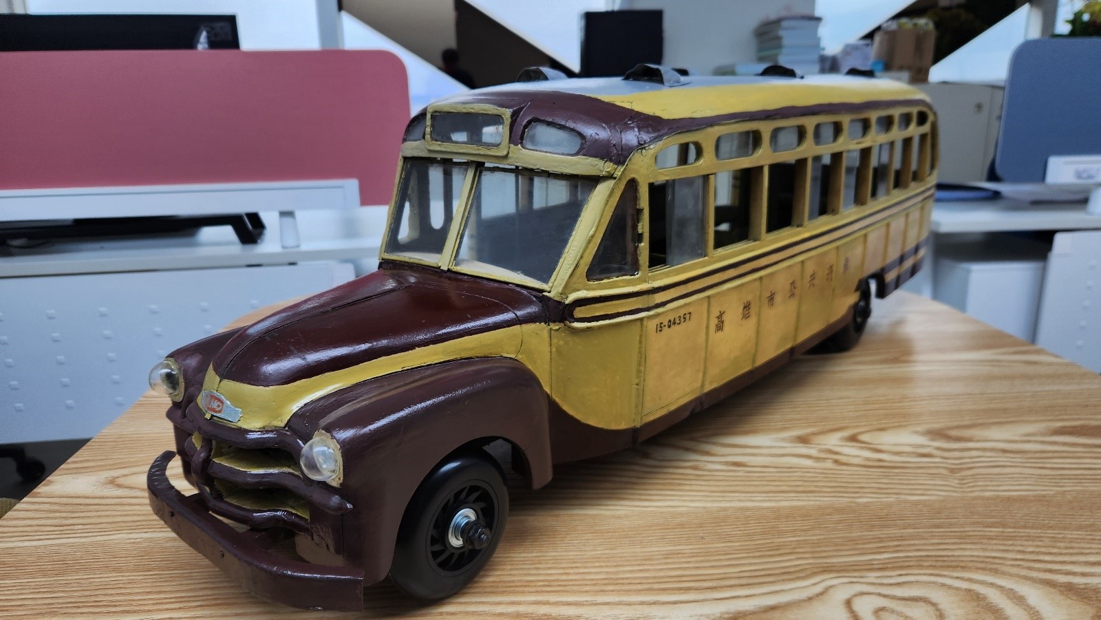 那年我們一起追的公車~高雄市政府交通局檔案應用-車船文物回顧特展